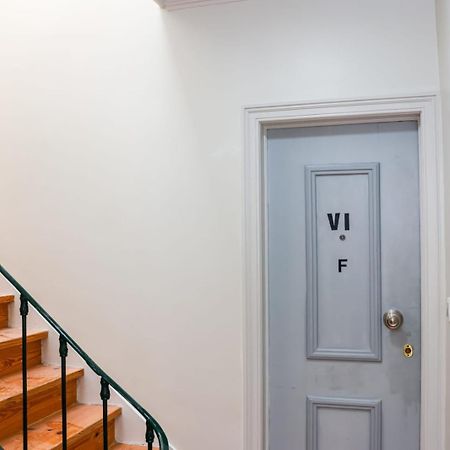 Residencia Queiros - Apartamento T1 Лісабон Екстер'єр фото
